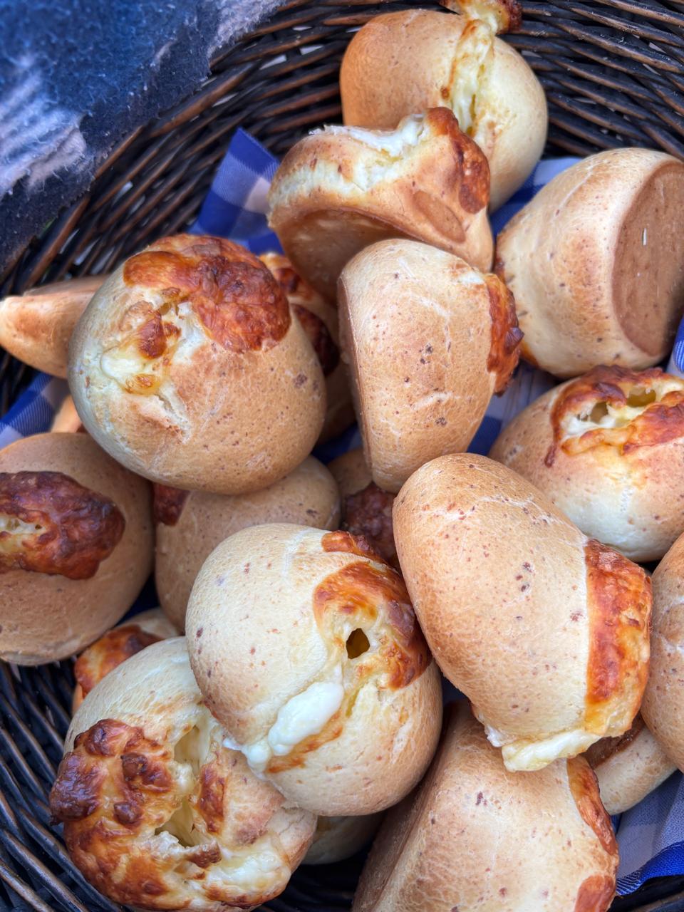 Chipas rellenas de la chipería